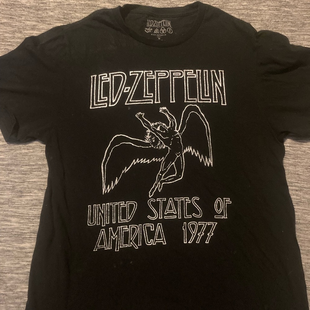 Led Tee